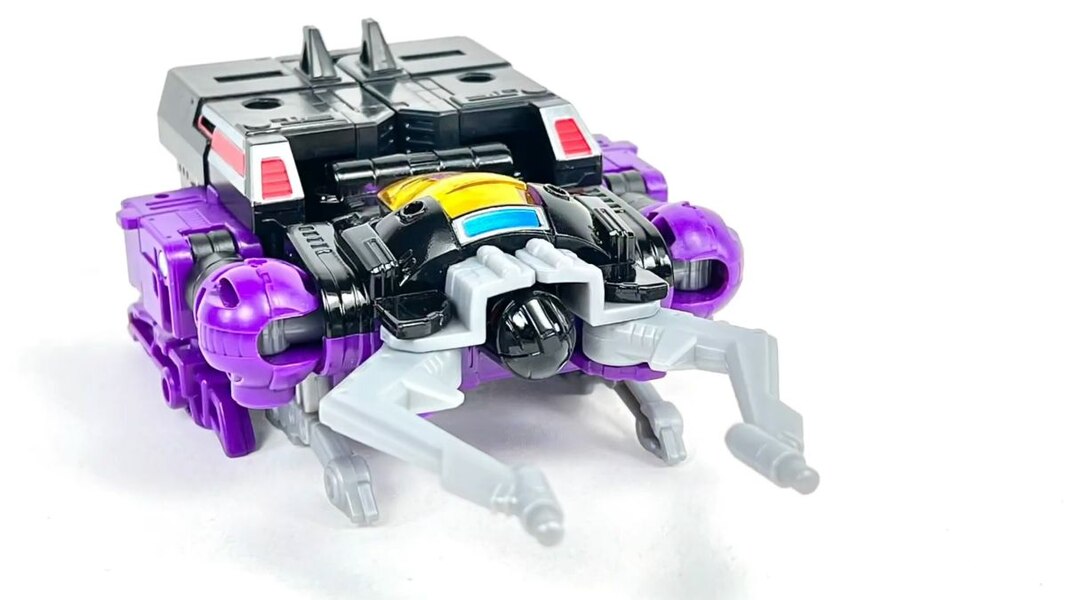 Image Of Transformers Legacy Evolution Insecticon Shrapnel  (10 of 21)